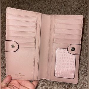 Kate spade pink wallet